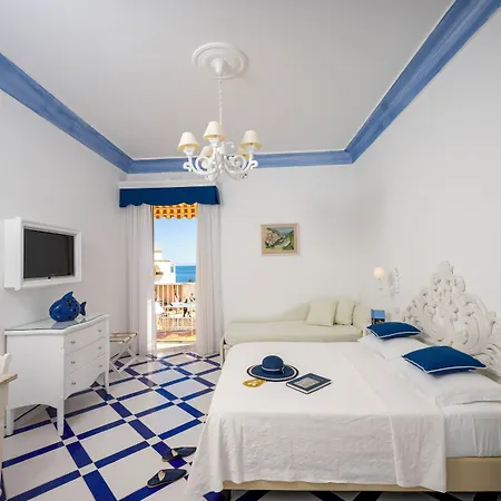 Flavio Gioia 4* Позитано