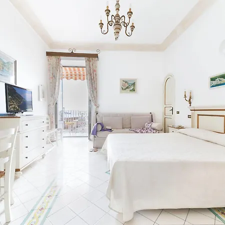 Flavio Gioia Aparthotel Positano