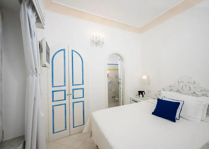 Flavio Gioia Aparthotel