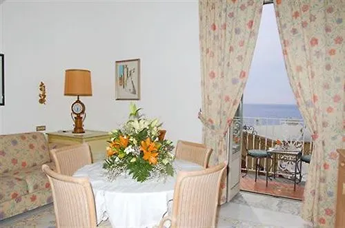 플라비오 조이아 포지타노