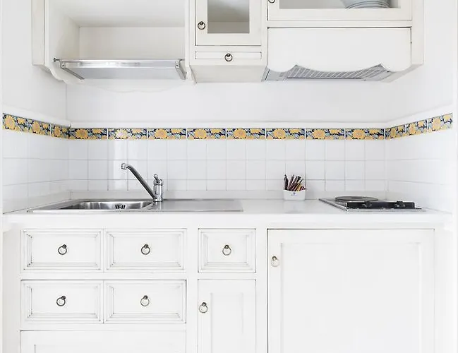 플라비오 조이아 4*