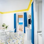 Flavio Gioia Hotel apartamentowy 4*