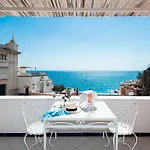 Hotel apartamentowy Flavio Gioia 4*