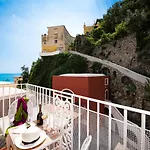 Flavio Gioia 4*