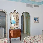 Flavio Gioia Hotel apartamentowy