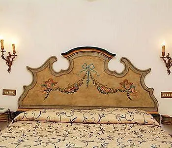 Apartahotel Flavio Gioia 3*
